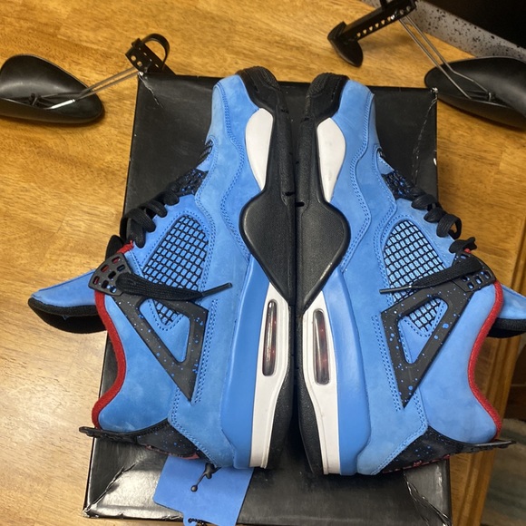 Jordan 4 (SOLD) - Picture 4 of 7